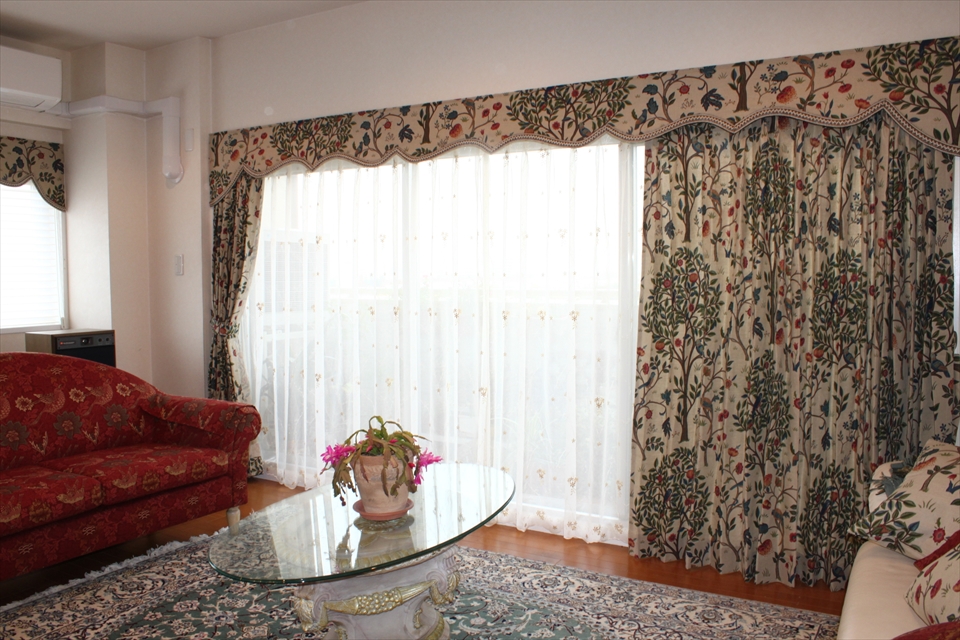 アールヌーボーの代表的存在、ウイリアムモリス