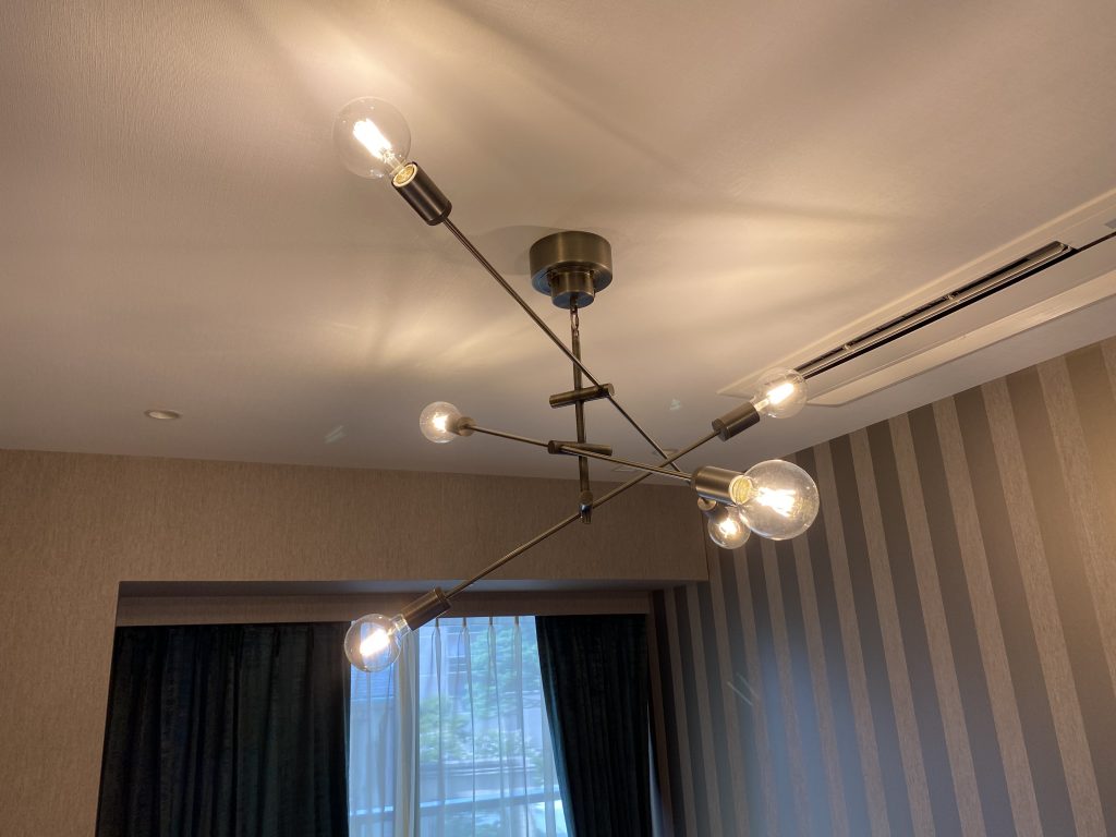 自在アームのトレンドデザイン