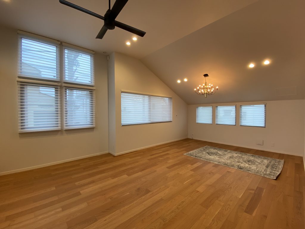 ハンターダグラスのシルエットシェード