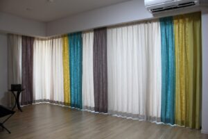 北欧風の切り返しカーテン