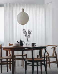 １．レースカーテンの役割と機能