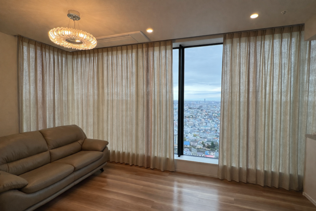 横浜のタワーマンションのオーダーカーテン